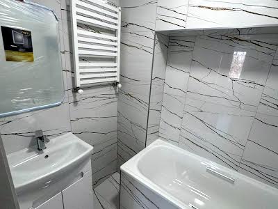 квартира за адресою Івана Франка вул., 3