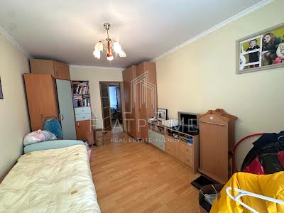 квартира по адресу Миколи Соловцова ул., 3