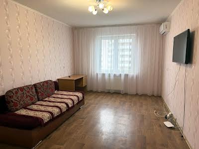 квартира за адресою Здолбунівська вул., 13
