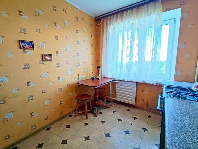 квартира за адресою Левка Лук'яненка просп. (Рокоссовського), 35