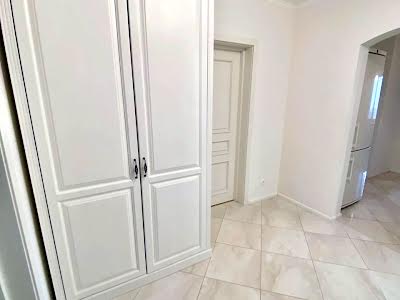 квартира по адресу Натальи Ужвий ул., 7