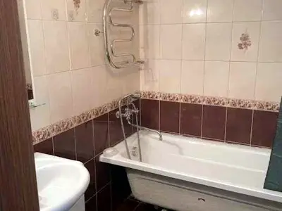 квартира за адресою Юності вул., 3