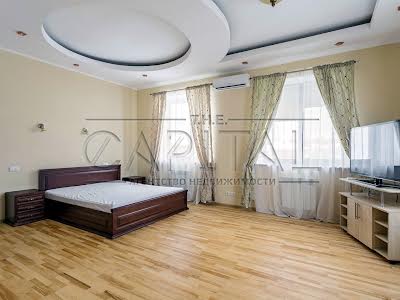 будинок за адресою Берегова вул.