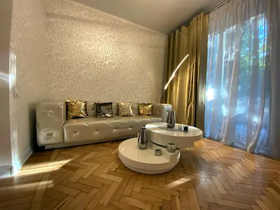 квартира за адресою Пастера вул., 21