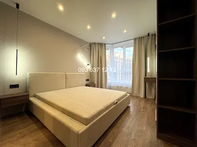 квартира за адресою Молодіжна вул., 10