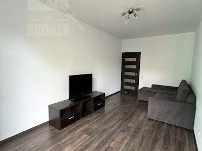 квартира за адресою Регенераторна вул., 4 к5