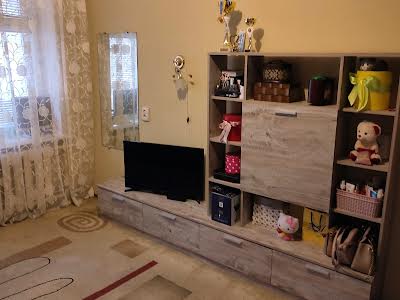 квартира за адресою Ігоря Дорошенка вул. (Ціолковського), 5