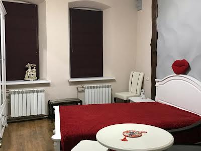 квартира за адресою Потебні вул., 2