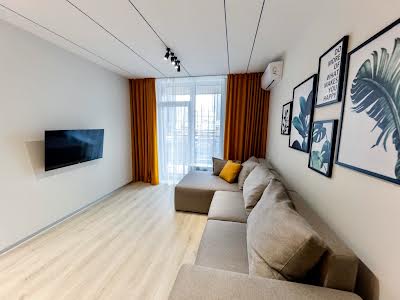 квартира за адресою Антоновича, 109