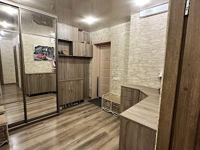 квартира за адресою Робоча вул., 75