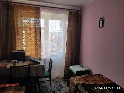 комната по адресу Юрия Липы ул.