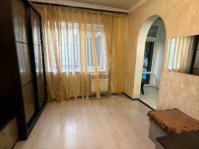 квартира за адресою Михайла Болтенка вул., 70