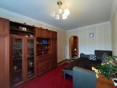 квартира по адресу Луки Долинського ул., 107