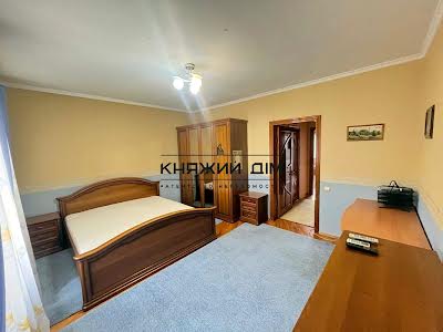 квартира за адресою Драгоманова вул., 31Б