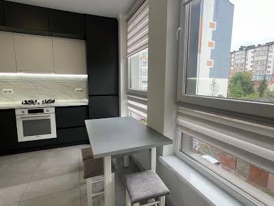 квартира по адресу Коновальця, 35