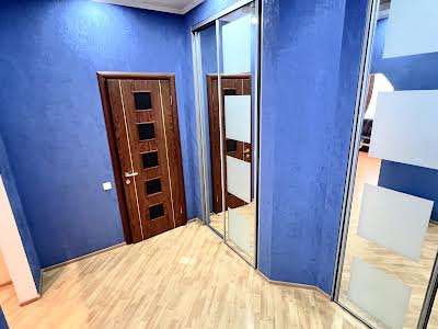 квартира за адресою Дмитрівська вул., 69