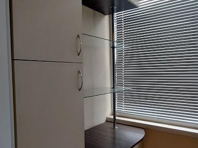 квартира за адресою 12-та Поздовжня вул., 3