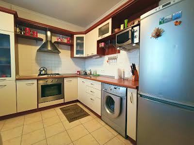 квартира по адресу Героев Чернобыля ул., 3