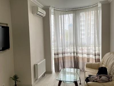 квартира по адресу Драгоманова ул., 2