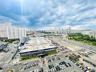 квартира по адресу Александра Мишуги ул., 2