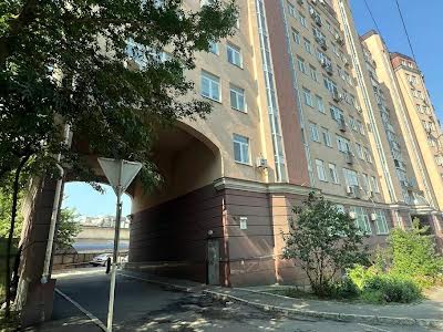 квартира за адресою Кудрявський узвіз, 3-Б