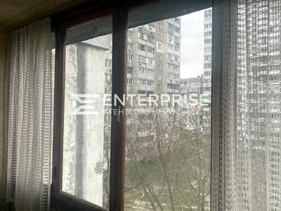 квартира по адресу Оноре де Бальзака ул., 18