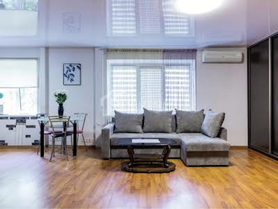 квартира за адресою Лесі Українки бульв., 3