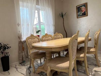 дом по адресу п. Лески, Паркова