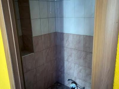 комерційна за адресою Київ, Поліська вул., 14