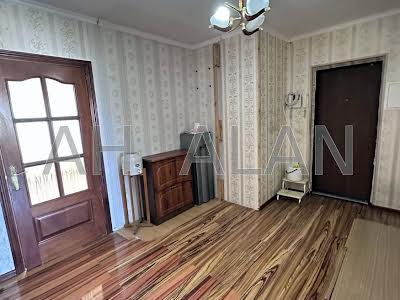 квартира по адресу Оноре де Бальзака ул., 70