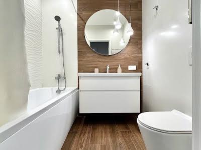 квартира за адресою Салютна вул., 2Б