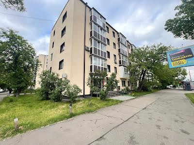 квартира по адресу Свободы просп., 8/28