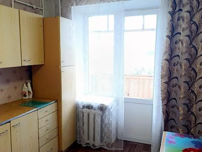 квартира за адресою Петра Запорожця, 46А