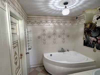 квартира за адресою Миру просп., 4-А