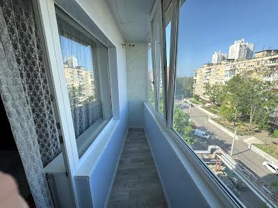 квартира по адресу Героев просп., 10