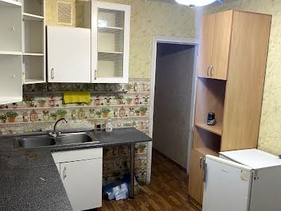 квартира за адресою Милославська вул., 12-А