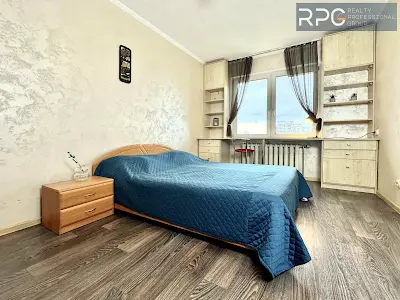 квартира за адресою Смілянська вул., 15