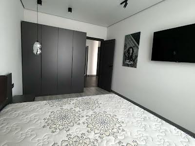 квартира за адресою Олександра Олеся вул., 5-А