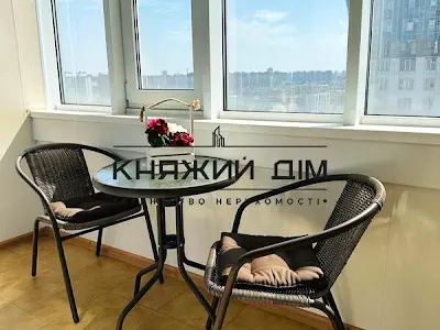 квартира по адресу Днепровская набережная ул., 1-А