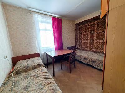квартира за адресою Міцкевича вул., 11
