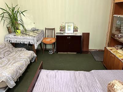 кімната за адресою Академіка Янгеля вул., 32