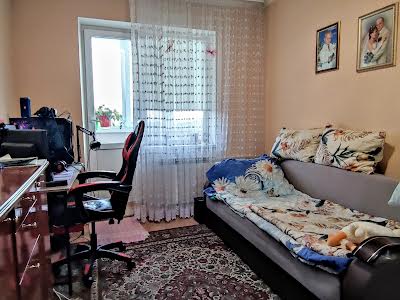 квартира за адресою Дмитра Луценка вул. (Крейсера 