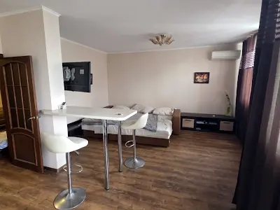 квартира за адресою Воскресенська вул., 16-Б