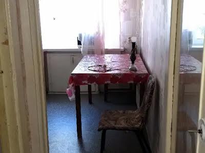 квартира за адресою житловий масив Тополя-2 вул., 1