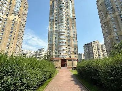 квартира за адресою Микільсько-Слобідська вул., 6-Б