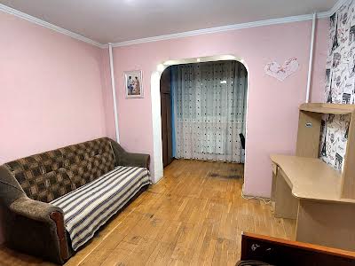 квартира за адресою Бережанська вул., 24