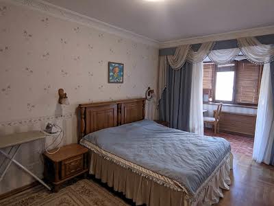 квартира за адресою Леоніда Первомайського вул., 9А