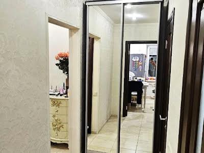 квартира по адресу Добровольского просп., 122