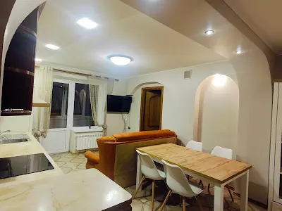 квартира за адресою Братиславська вул., 7