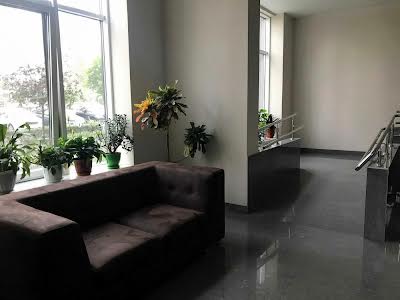 квартира за адресою В'ячеслава Чорновола вул., 9